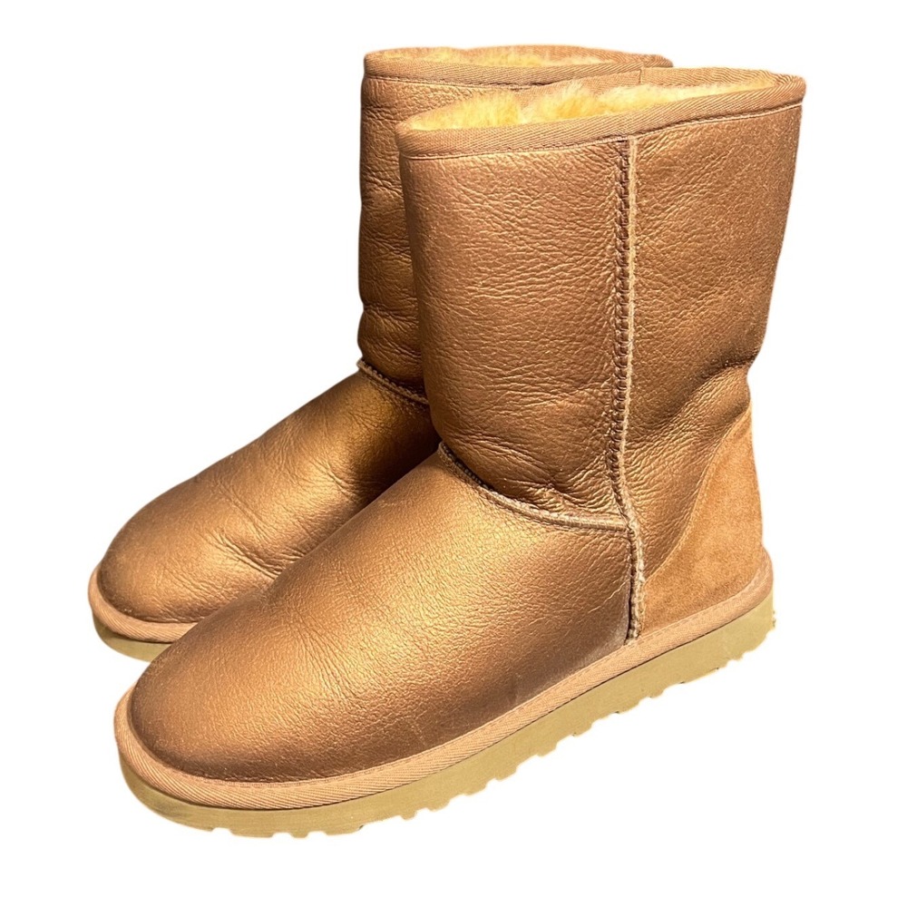 Ugg Boots Metallic Women's‎ UGG Classic Short II Metallic Womens Size 7